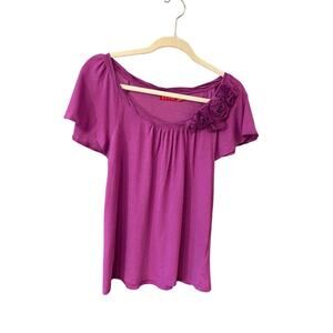 Women’s Elle top size medium